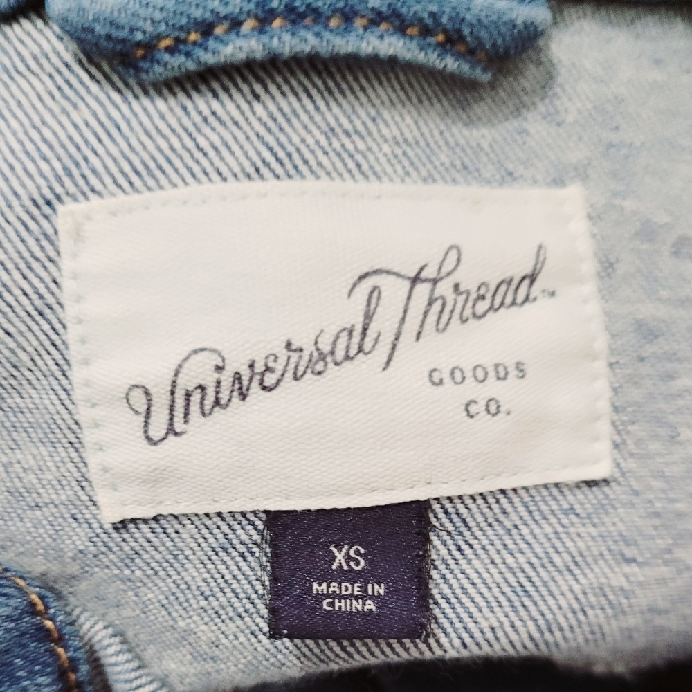 Universal Thread Goods Co Women’s Trucker Jacket Button Front Blue Size XS - Picture 8 of 9